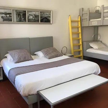 לינה וארוחת בוקר Couettes Et Tartines - Chambres D'hotes 2*